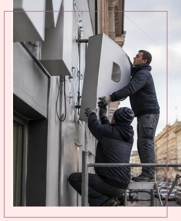 Изготовление и монтаж больших объемных букв в Вольске